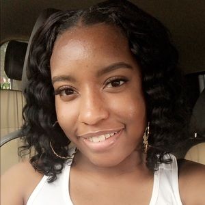 Meet your Posher, Kasi